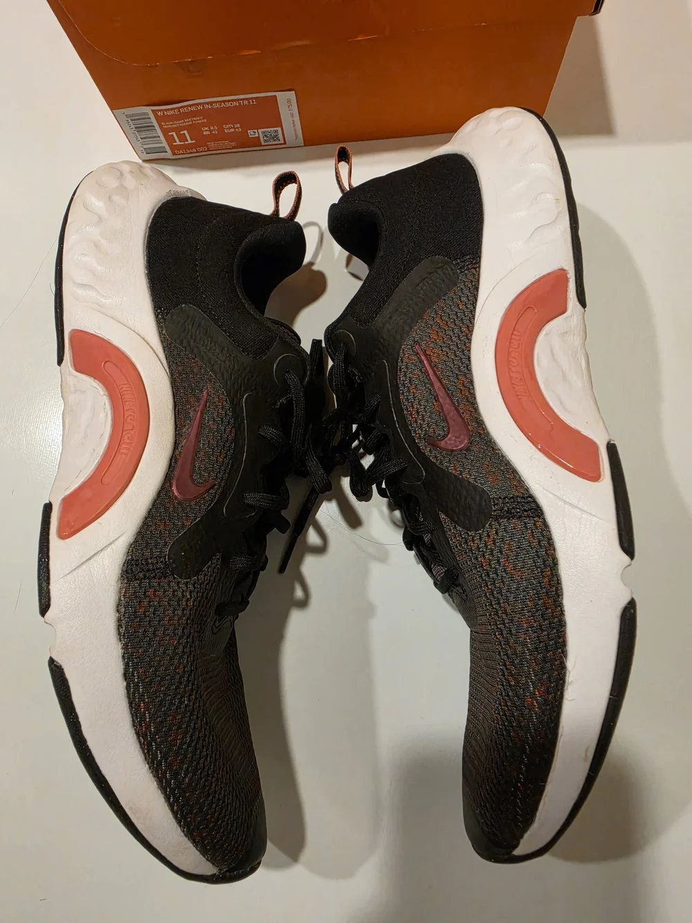 Nike WomensBlack and Pink Knit Running Shoes